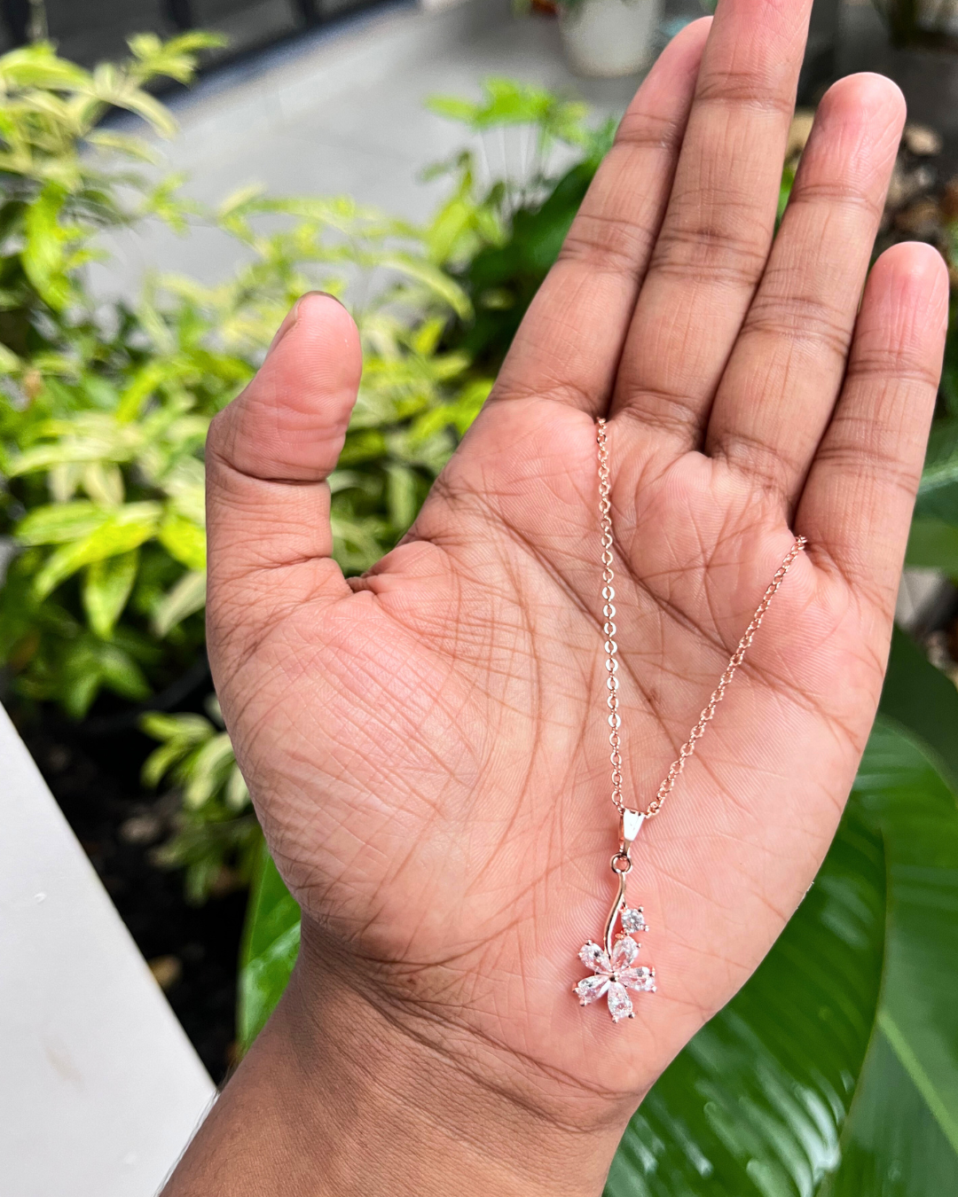 AD stone flower pendant Rose gold plated necklace