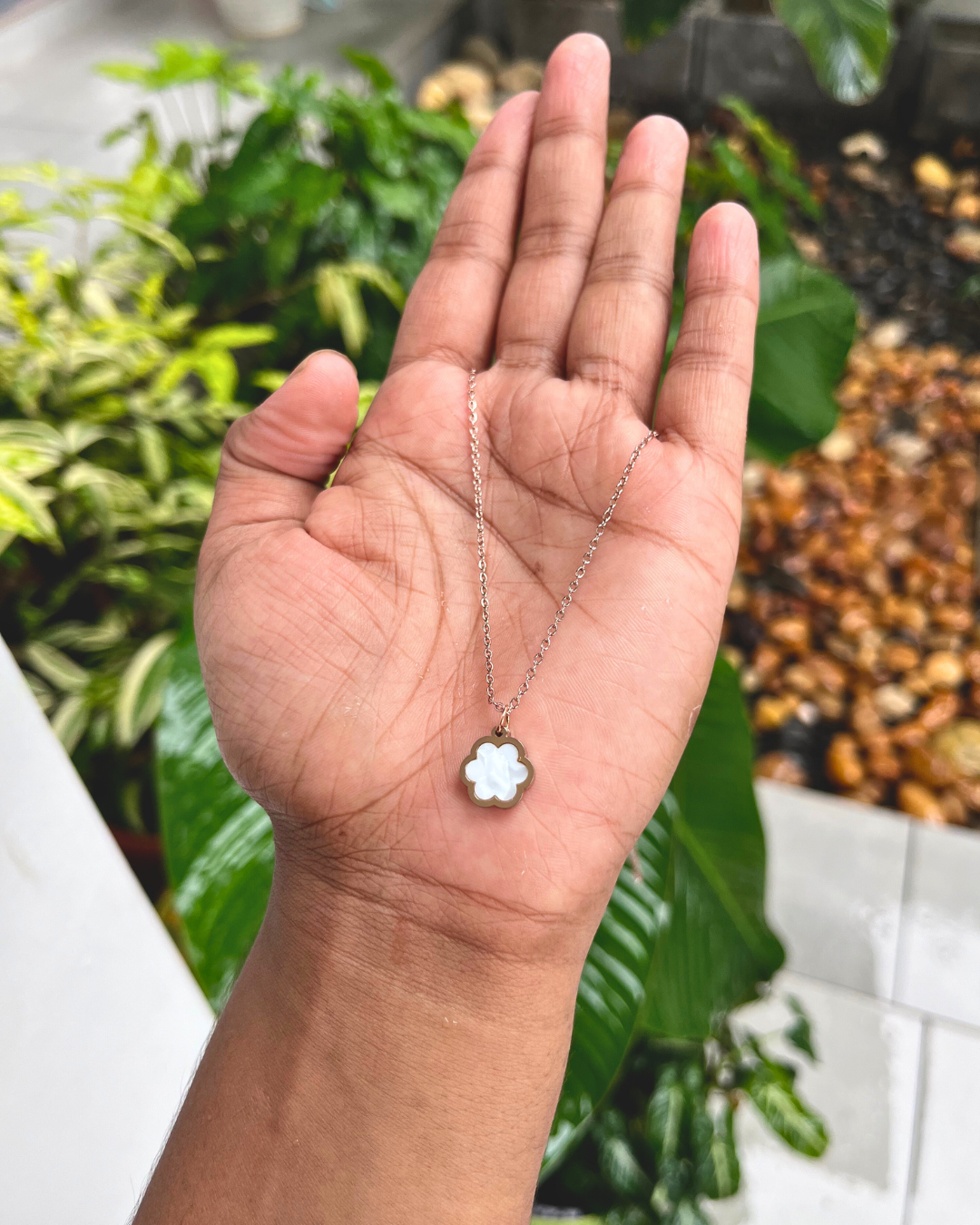 Clover Necklace Pendant two sided (Black & White)