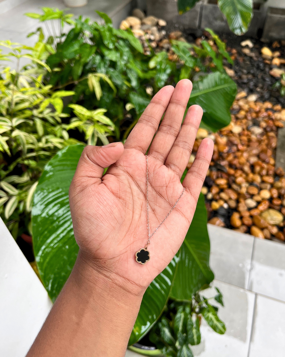Clover Necklace Pendant two sided (Black & White)